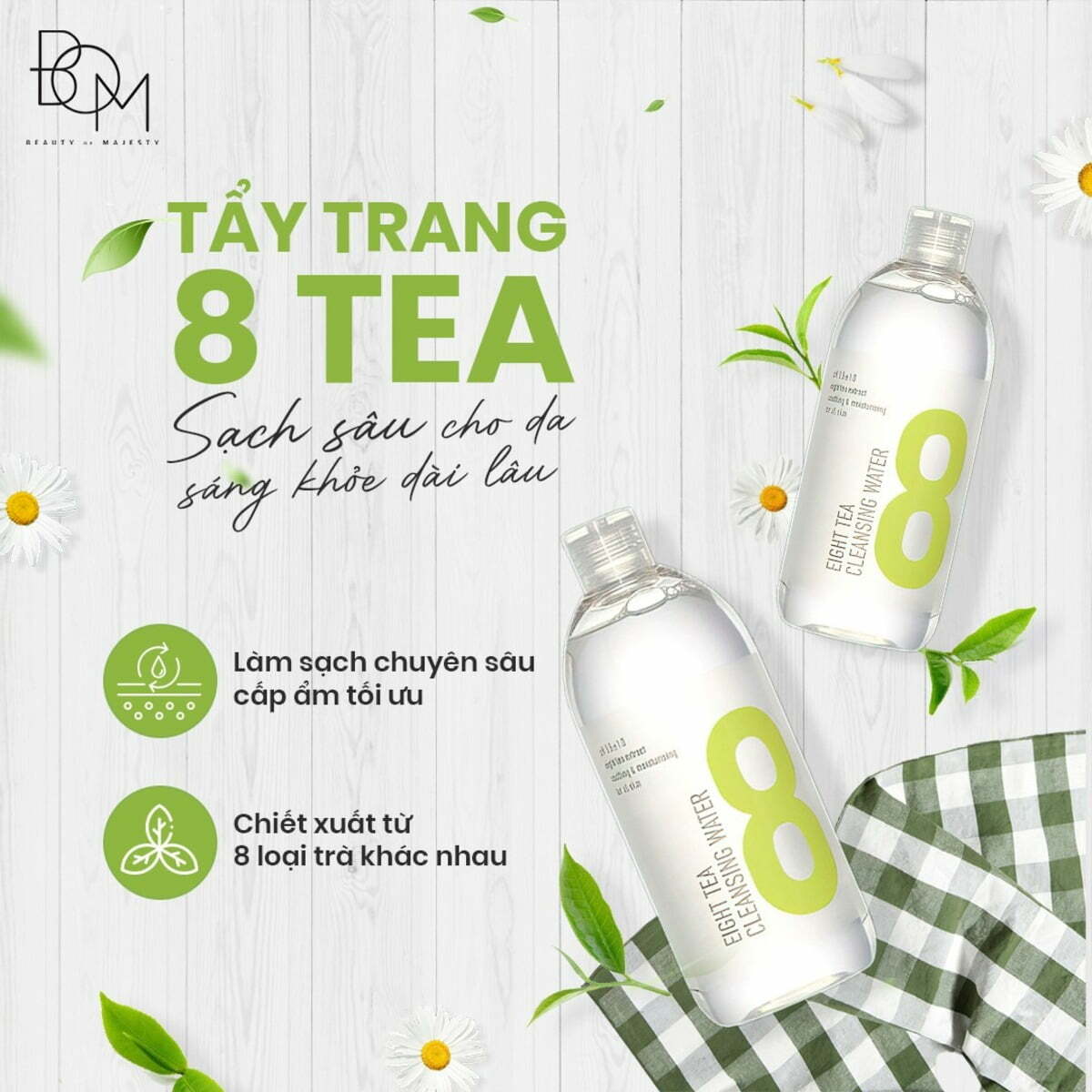 Nước tẩy trang chiết xuất từ 8 loại trà B.O.M Eight Tea Cleansing Water là sản phẩm giúp làm sạch các loại trang điểm; kể cả mascara; kẻ mắt và phấn mắt nhũ không thấm nước.